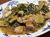 ７月　広東料理　涼瓜炆鶏塊　国産鶏とゴーヤの豆豉（トウチィ）煮込み